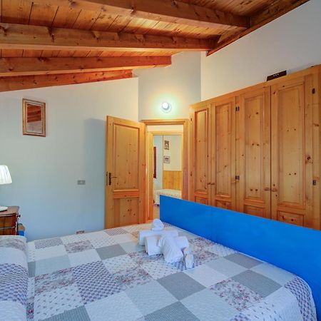 Villa Il Castagno Few Min From Beach - Happy Rentals 카스텔베카나 외부 사진